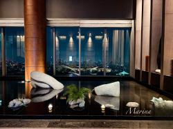 Luxury Escort Marina | Made In Japan