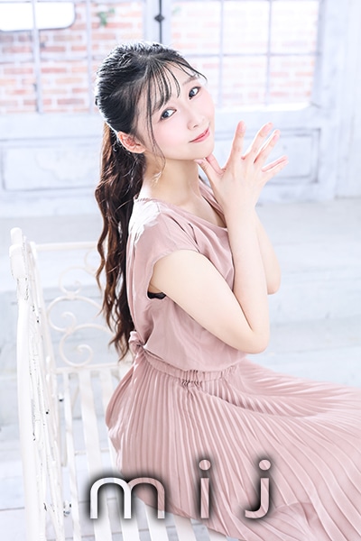 Luxury Escort Lisa | Made In Japan