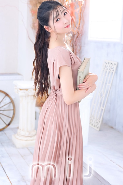 Luxury Escort Lisa | Made In Japan